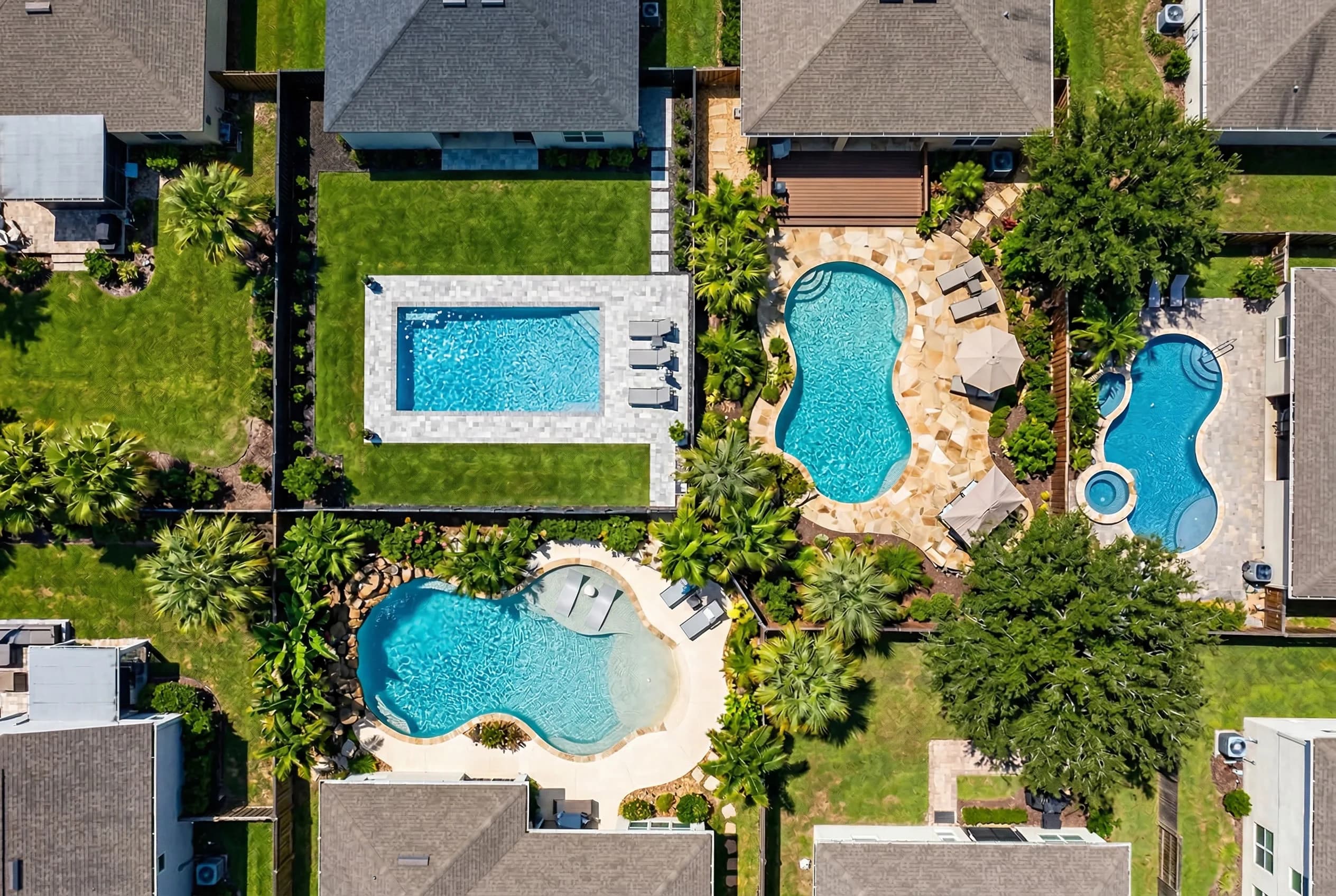 7 Best Fiberglass Pool Shapes for Jacksonville Backyards (With Sizes & Prices)