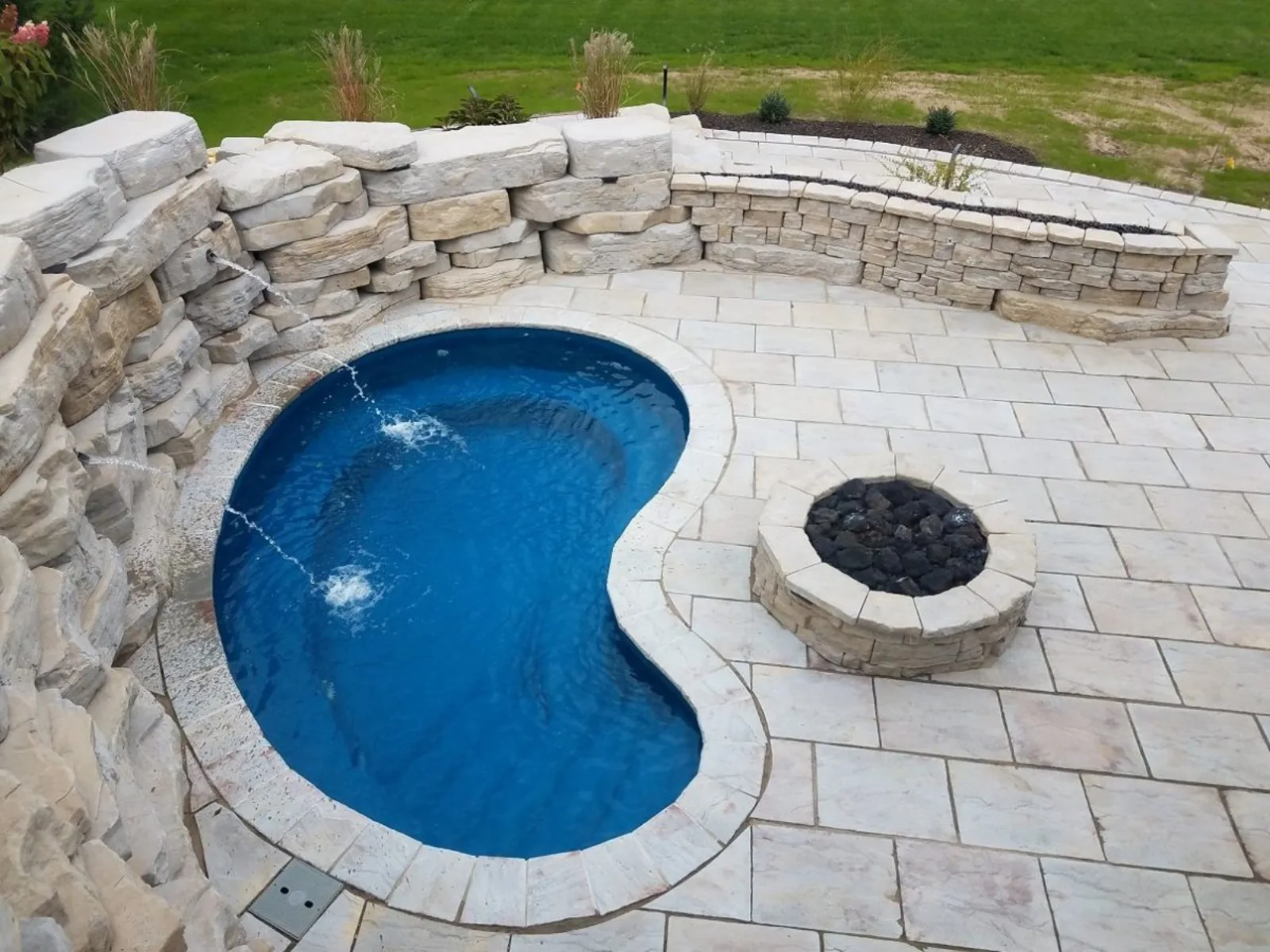 Crispin Plunge fiberglass pool
