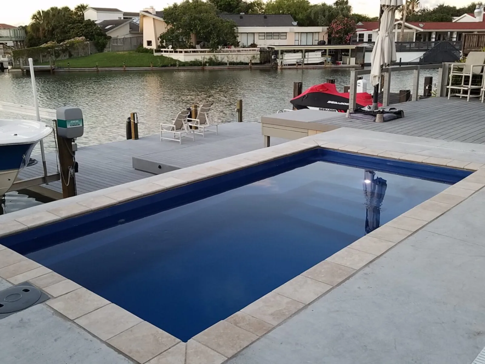 Escape Plunge fiberglass pool