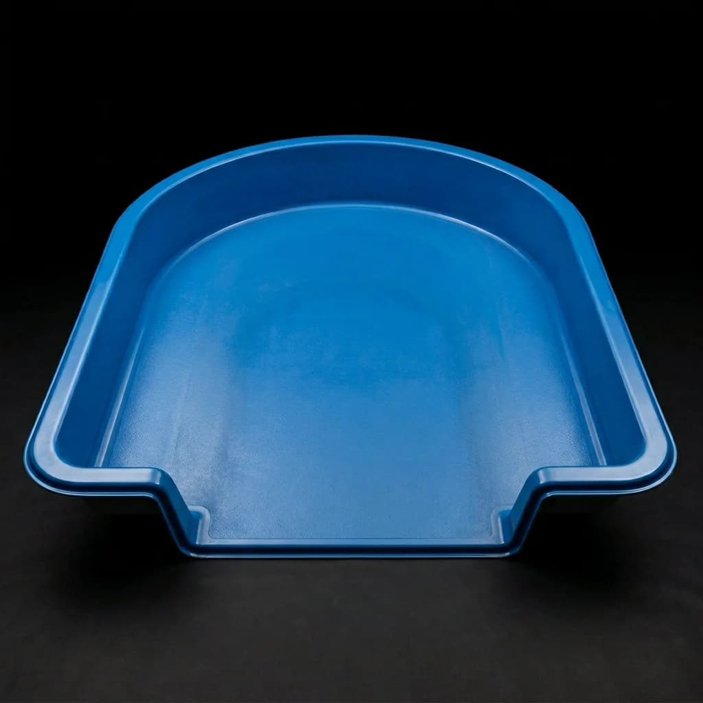 Horseshoe Sundeck fiberglass pool